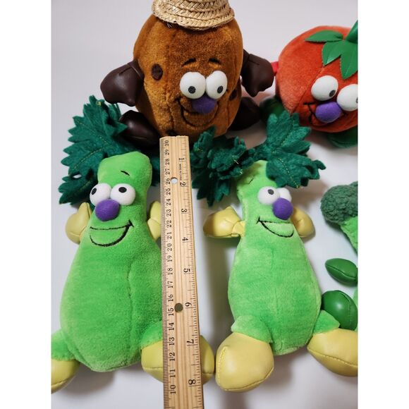 Veggie Tales plush toys lot of 7 tomato potato broccoli mushroom - Picture 2 of 6